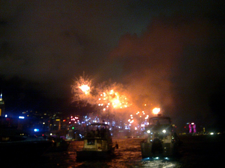 05.jpg