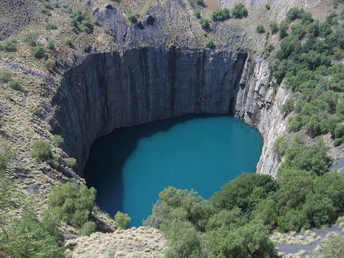 kimberley-big-hole_1.jpg