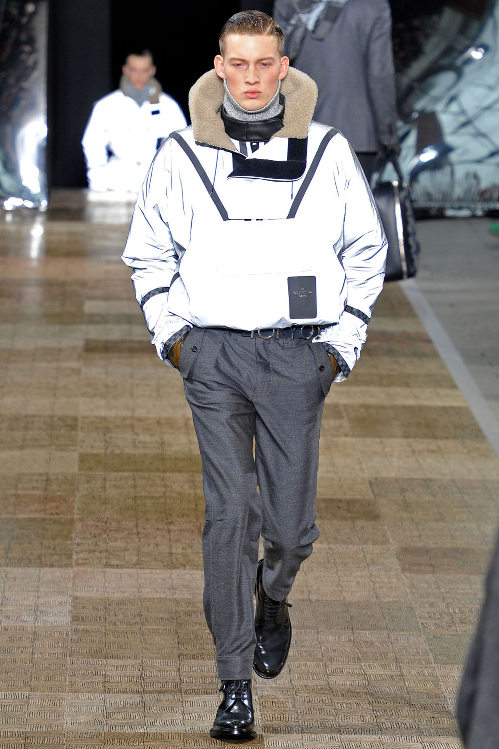 Louis-Vuitton-FW12-27.jpg