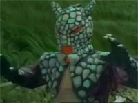 30 穿山甲怪人.jpg