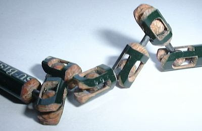 pencil carving 03.jpg