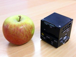 world-smallest-pc-space-cube-2.jpg