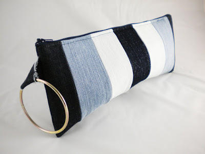 33 wristlet clutch.jpg