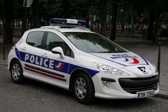 France Peugeot 207.jpg