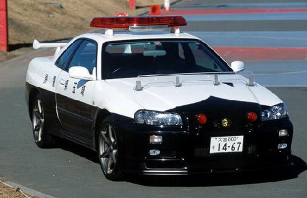 Japan Nissan R34 Skyline GT-R.jpg