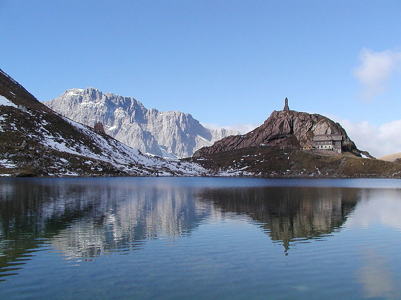 Carnic alps -Volaia lake. Elevation 2782M.jpg