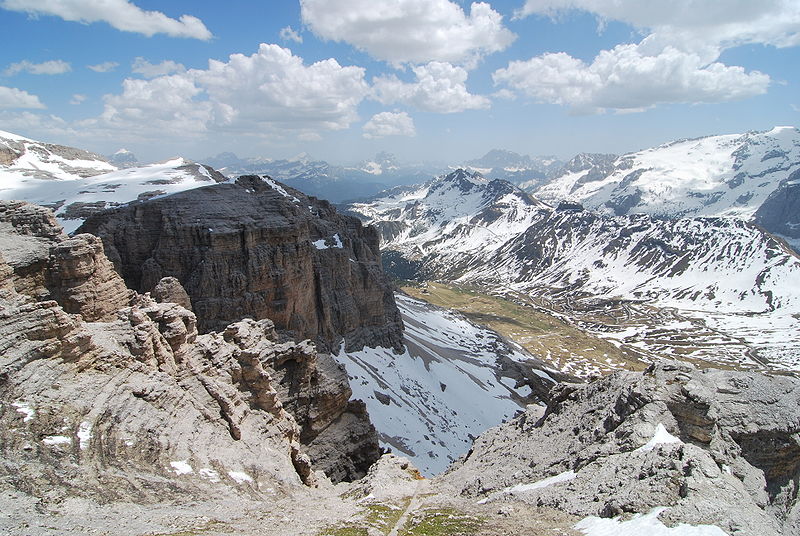 Dolomites 3.jpg