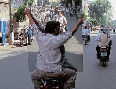 F-95 洗唔洗噤大塊倒後鏡呀.jpg