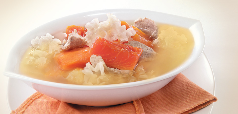 chicken_papaya-snow-fungus-and-pork-soup_L.jpg