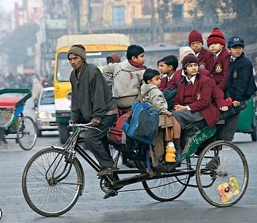 F-132私家 校巴.jpeg