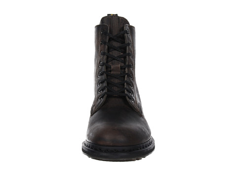 Dr. Martens.04.jpg