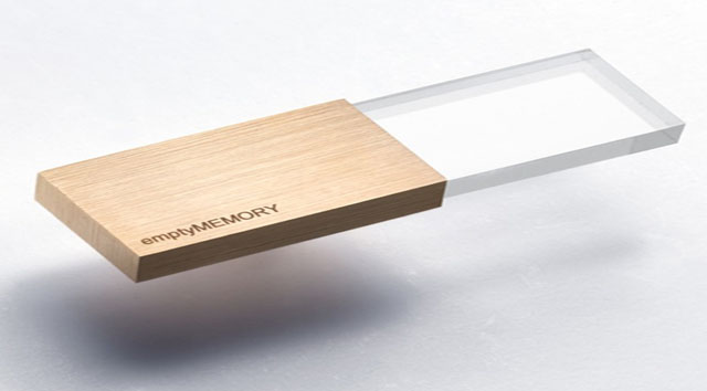 Empty-Memory-Invisible-USB-Stick-Concept7.jpg