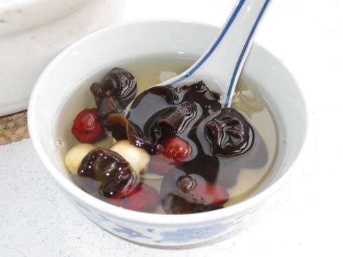 黑木耳紅棗湯 (1).jpg