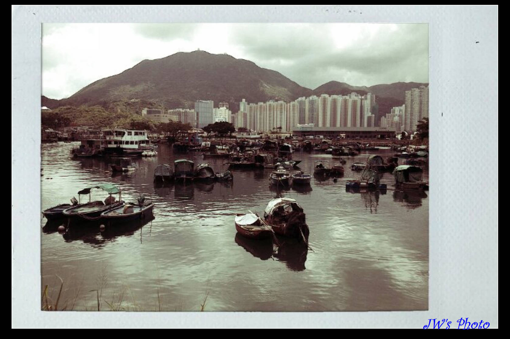 FxCam_1346564285901.jpg