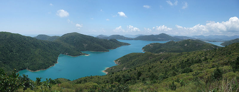 800px-High_Island_Reservoir_3.jpg