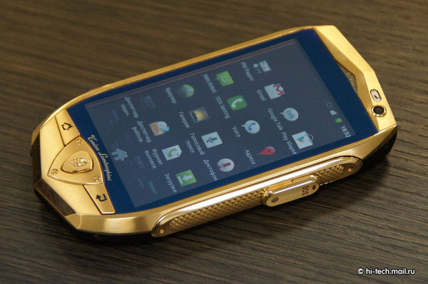 Lamborghini-TL700-Luxury-Smartphone-003.jpg