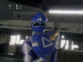 4 三觭龍刺盾.jpg