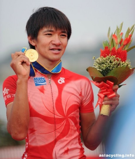 2012-0728-hong-kong-cycling-459x540.jpg
