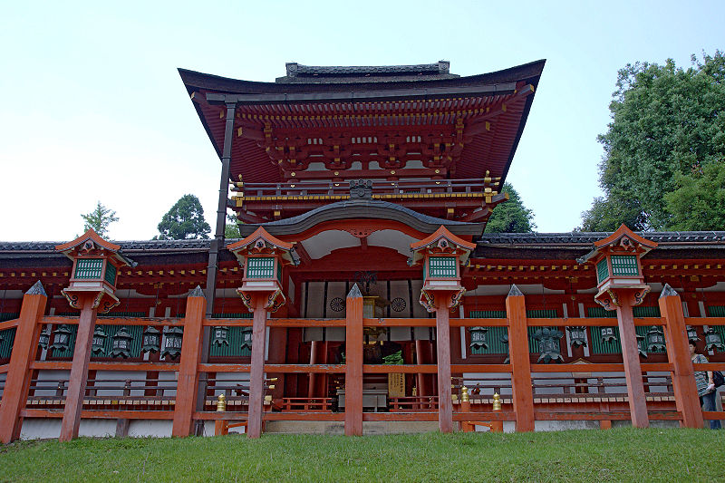 800px-Kasuga-taisha11bs3200.jpg