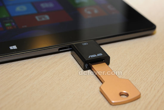 121102_asus_10.jpg