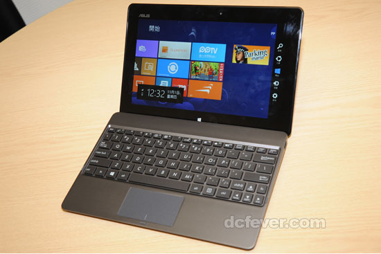 121102_asus_1.jpg