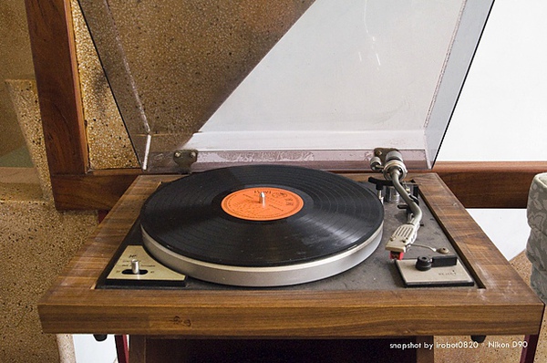 5 唱盤機.jpg