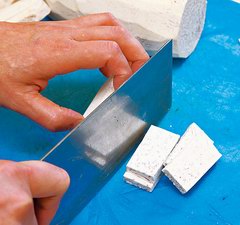 把芋頭切長方塊