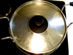 再轉慢火煲1個半小時