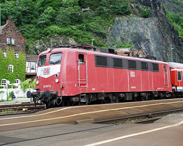 紅火車頭141-1.png