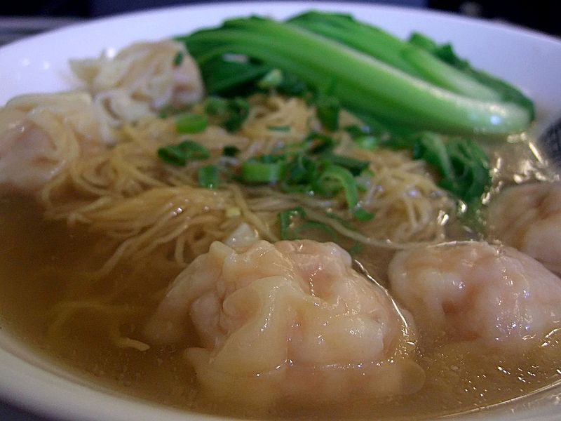 800px-CantoneseWontonnoodle.jpg