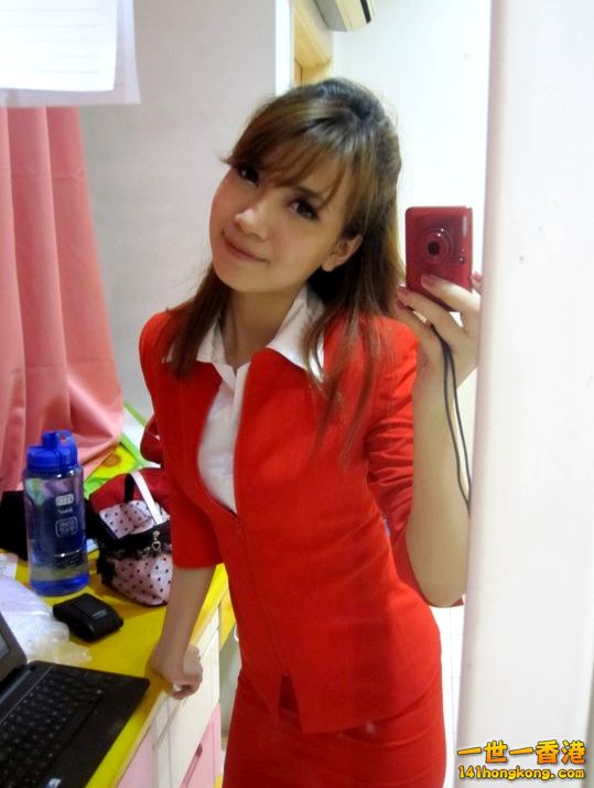 AirAsia Beauty stewardess_4.jpga.jpg