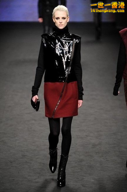 Costume National.png