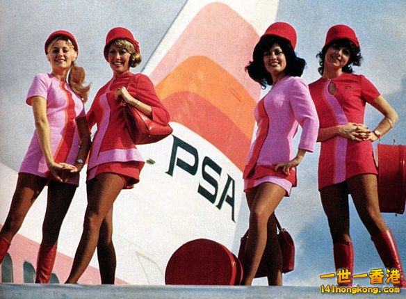 flight-attendants-777800.jpg