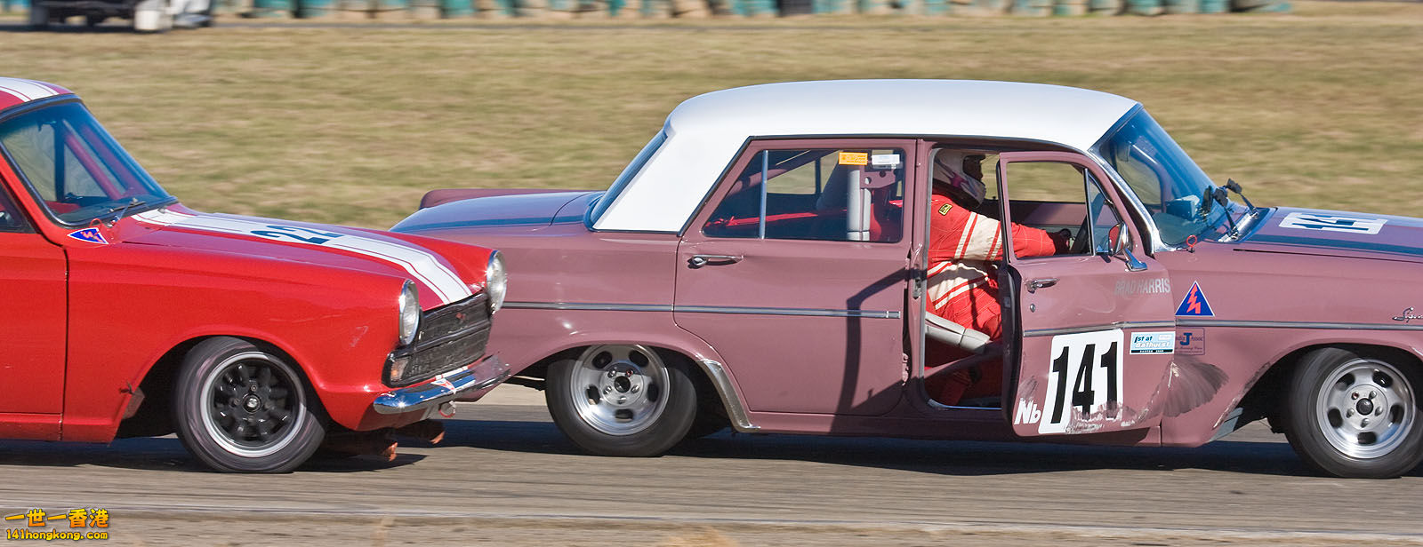 Historic Car Racing Oran Park, NSW, Australia, June 2008.jpg