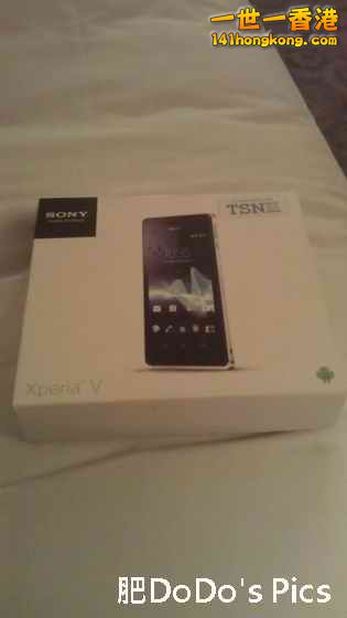Sony V手機-01.jpg