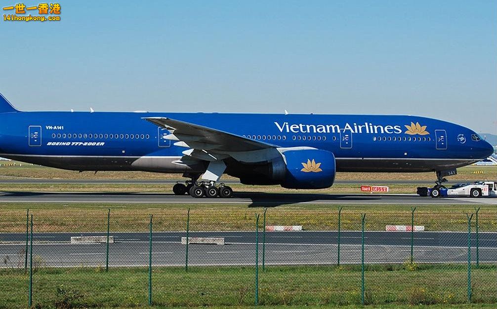 VN-A141 Boeing 777.jpg