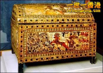 彩繪的盒子，卡特認為這個盒子是墓葬中最偉大的藝術品之一。