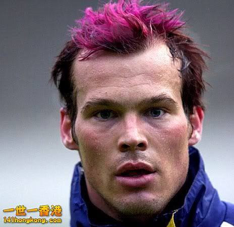 Ljungberg pink purple and red hair[1].jpg