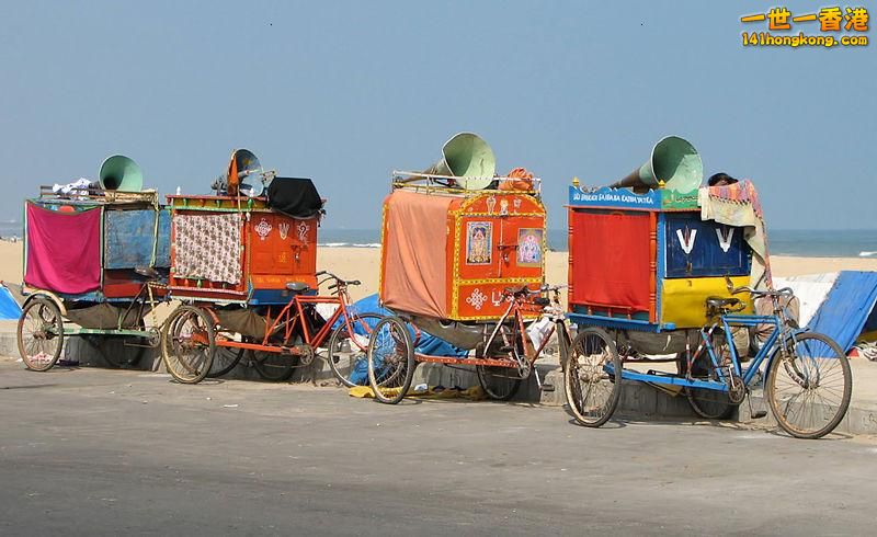 800px-Cycle_rickshaws.jpg