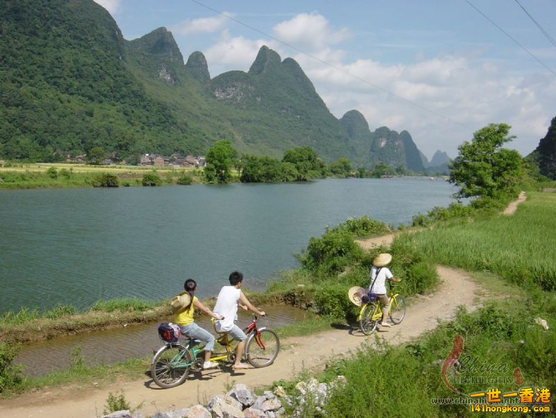 bicycletour-travel.jpg
