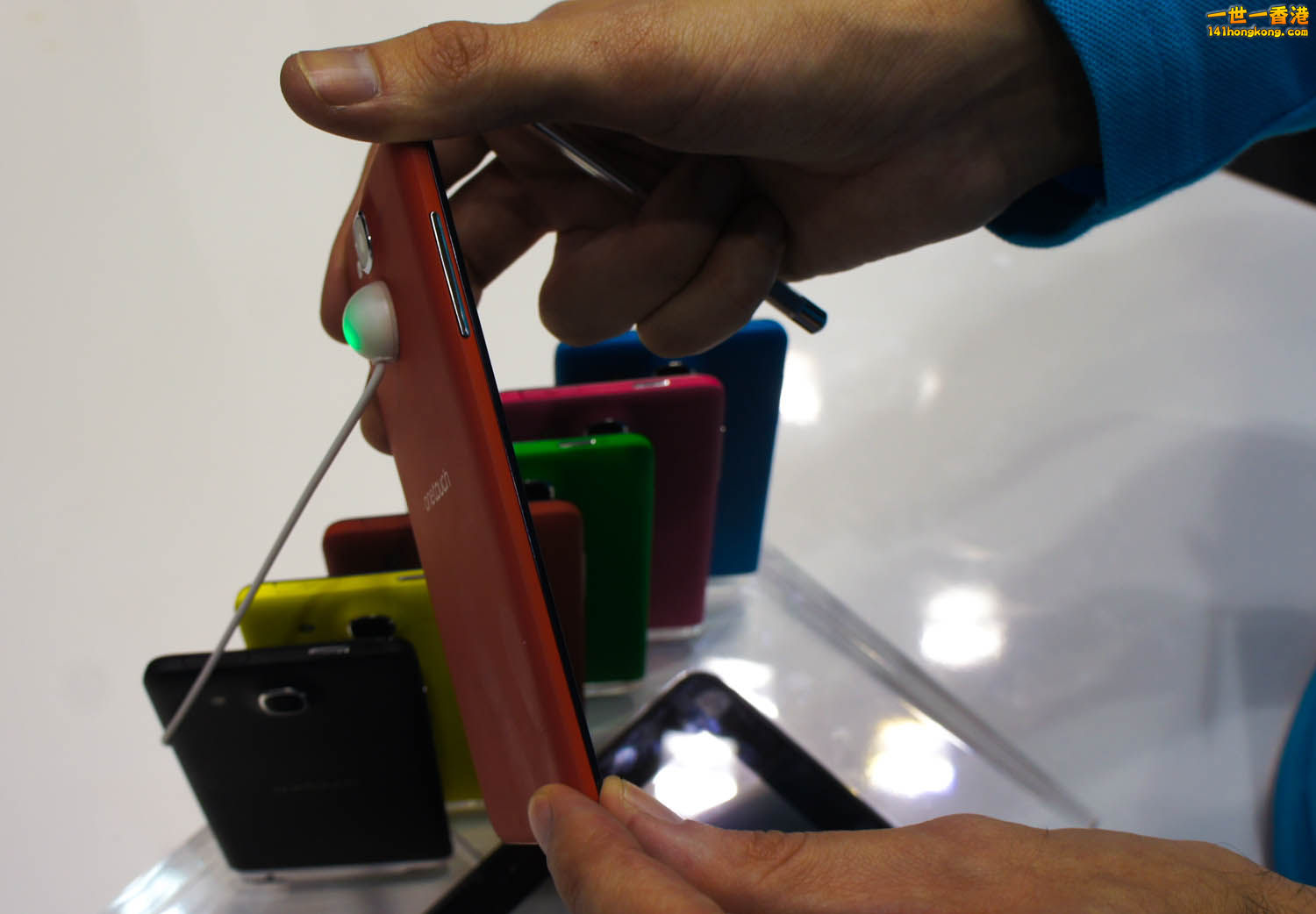 Alcatel One Touch Idol 6.jpg