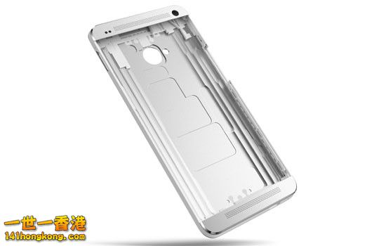 採用了鋁合金一體成型機身