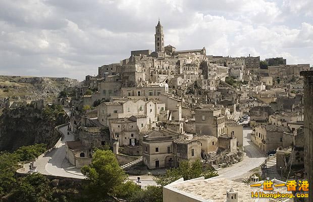 cave-matera_1375477i.jpg