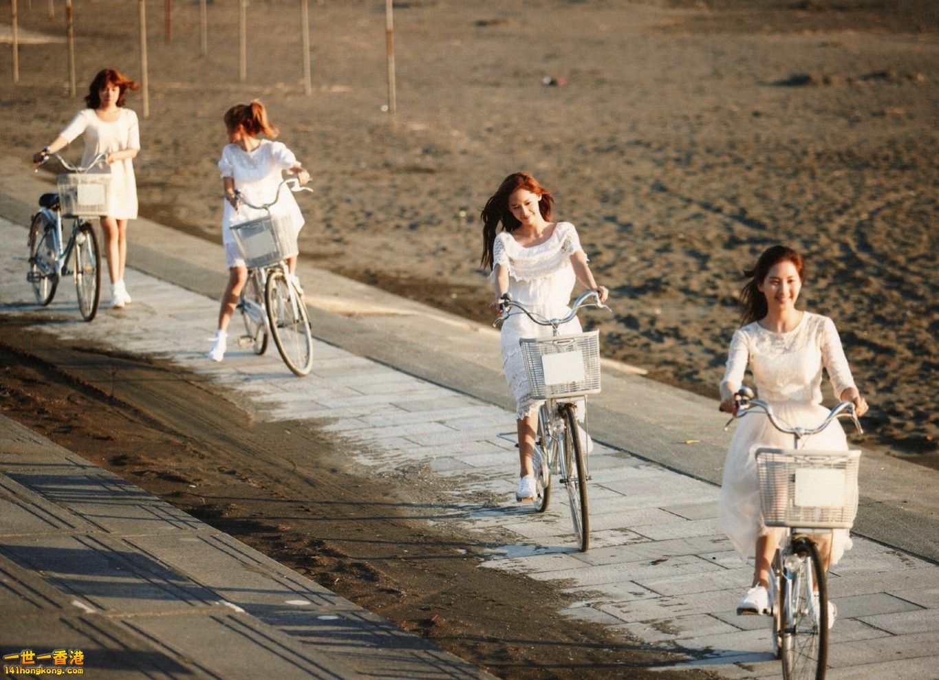 girls_generation_riding_bicycles-3071.jpg