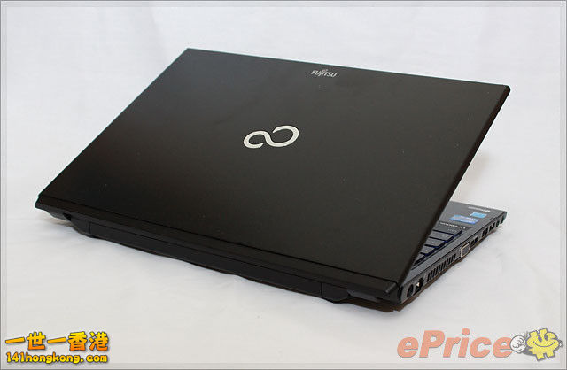 alexchow_3_FUJITSU-_b77d30d64f72f6616100543ae03d1848.jpg