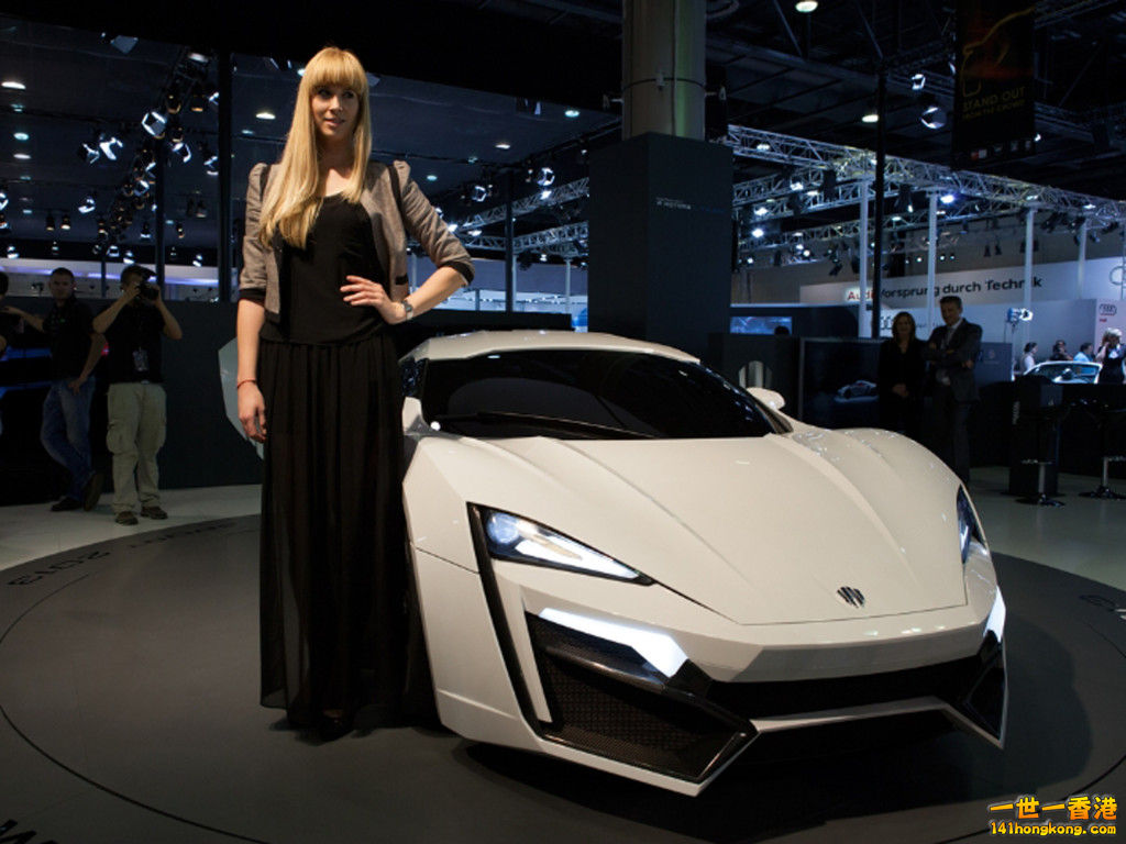 W-Motors-Lykan-HyperSport-2013-04.jpg