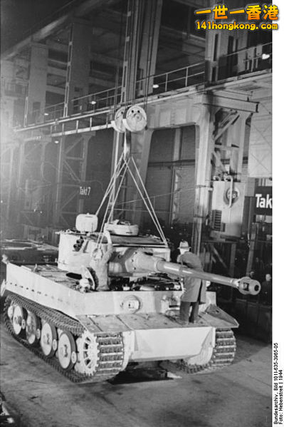 Installing the turret.jpg