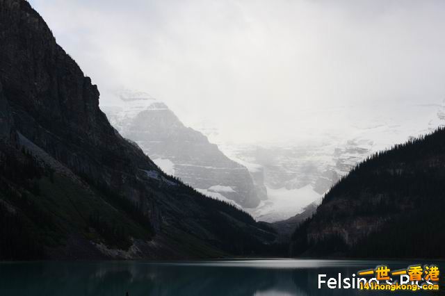 Lake Louise.jpg