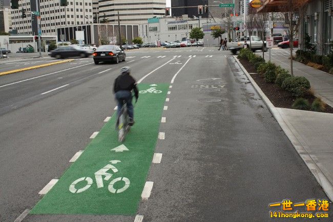 seattle-bike-lane-650x433.jpg