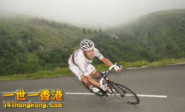 thumb_2_cycling-downhill.jpg